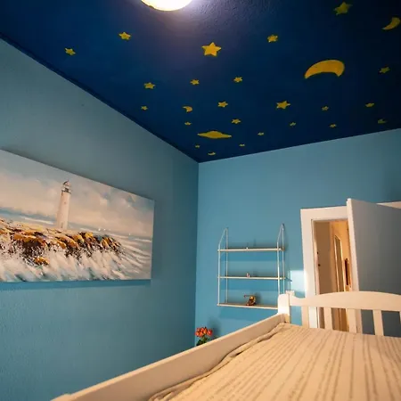 Leoni Apartment